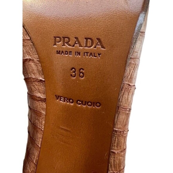 Prada Women's Python Snakeskin Pointed Toe Pumps - Picture 11 of 12